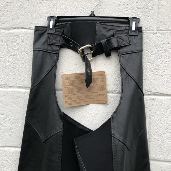 Harley Davidson New with Tags Black Leather Chaps size XS - Picture 4 of 15